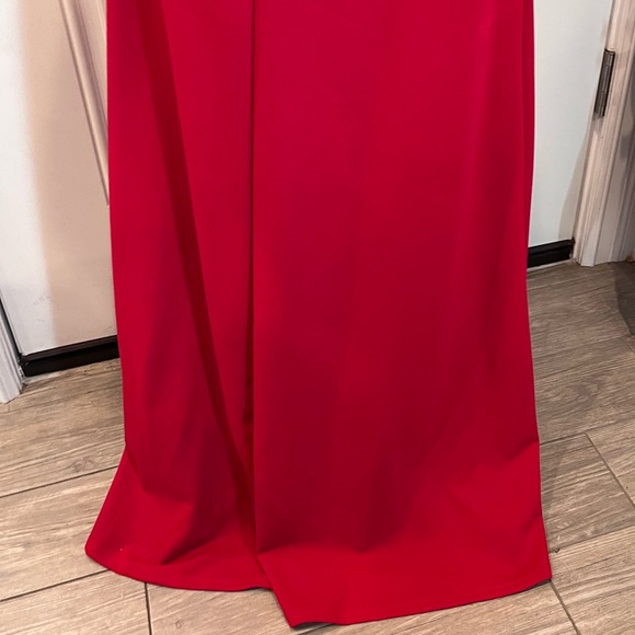 Red Holiday Chasing’ Love Ruffle Dress - Picture 7 of 11